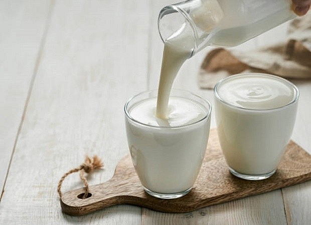 Người bị tai biến mạch máu não nên uống sữa gì không nên uống sữa gì?